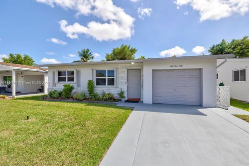 6960 Nw 11th Ct, Margate, FL, 33063-2445 | Card Image