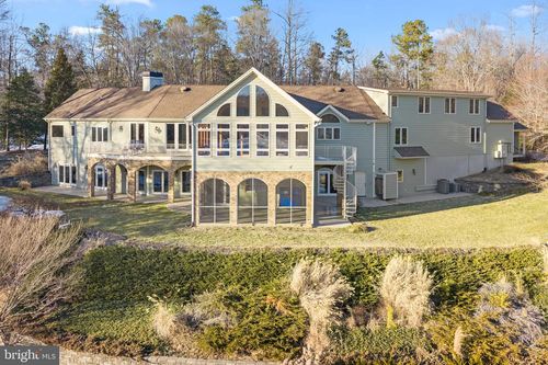 3535 Meadow Rd, Sandston, VA, 23150-3906 | Card Image