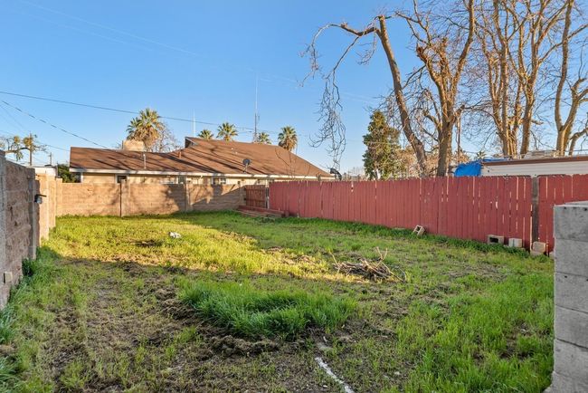 2195 California St, Home with 0 bedrooms, 0 bathrooms and 2 parking in Sutter CA | Image 17
