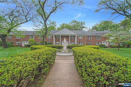 151 Palisade Ave, Bogota, NJ, 07603-1615 | Card Image