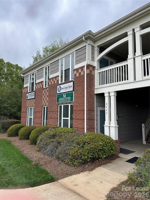 8226 Village Harbor Dr, Cornelius, NC, 28031-3706 | Card Image