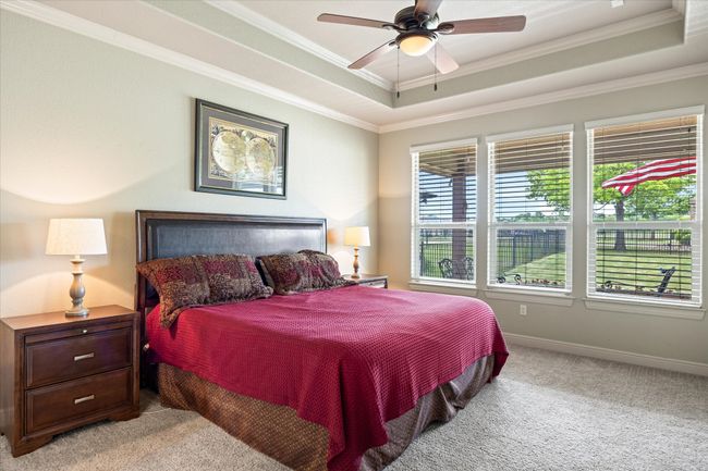 317 Paddle Boat Dr, House other with 4 bedrooms, 2 bathrooms and null parking in Granbury TX | Image 8