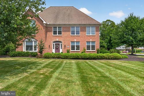1001 Wetherburn Dr, YORK, PA, 17404-1152 | Card Image