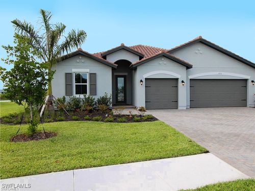 2051 Grove Dr, NAPLES, FL, 34120-7575 | Card Image
