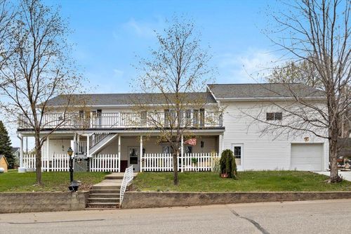 112 Jefferson St, Nelson, WI, 54756-8437 | Card Image