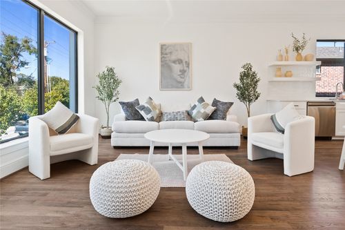 a-5014 Mission Ave, Dallas, TX, 75206-6647 | Card Image