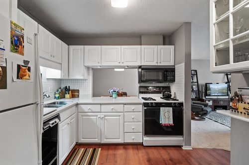 apt-207c-7500 Cahill Rd, Edina, MN, 55439-2781 | Card Image