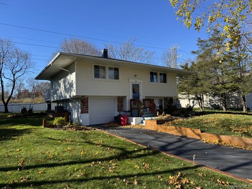 14 Pheasant Ln, East Setauket, NY, 11733-2657 | Card Image