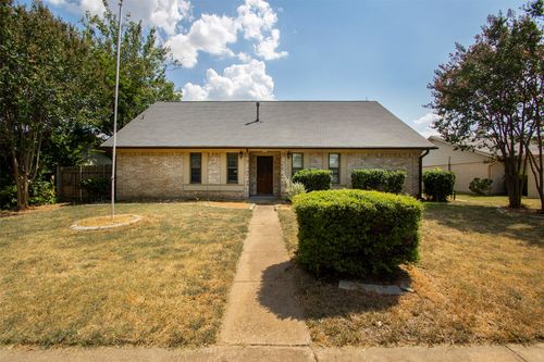 1808 Rainbow Dr, Richardson, TX, 75081-4711 | Card Image