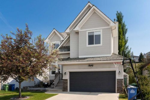 201 Gleneagles View, Cochrane, AB, T4C2G5 | Card Image