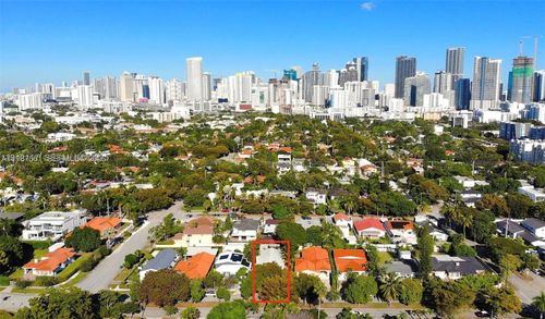 445 Sw 24th Rd, Miami, FL, 33129-1948 | Card Image