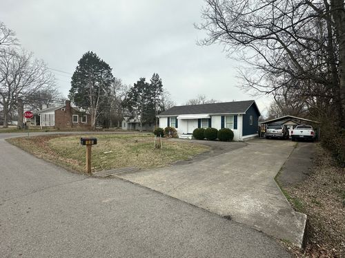 130 E St, Clarksville, TN, 37042-4360 | Card Image