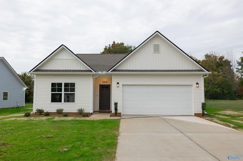 1915 Priscilla Ln Nw, Huntsville, AL, 35806-1632 | Card Image