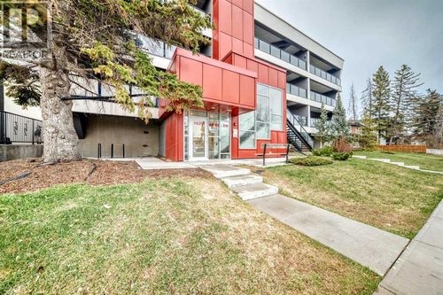 1629 38 St Sw, Calgary, AB, T3C1T8 | Card Image
