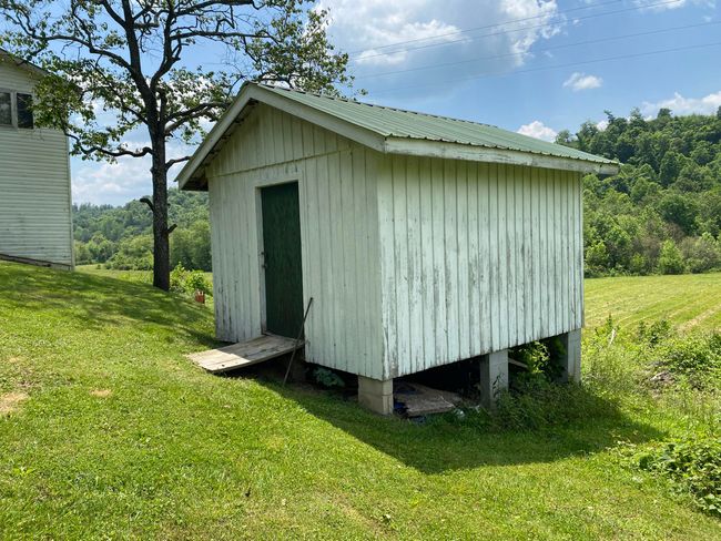 648 Hayes Creek Rd, House other with 3 bedrooms, 1 bathrooms and null parking in Strunk KY | Image 10