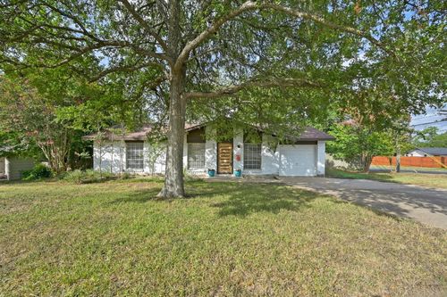 4800 Lansing Dr, Austin, TX, 78745-1746 | Card Image