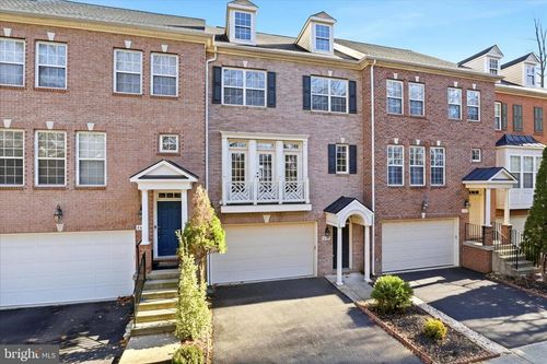 4604 Carisbrooke Ln, FAIRFAX, VA, 22030-6197 | Card Image