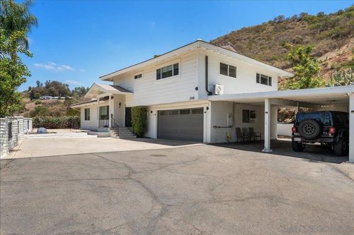 3548 Laurashawn Ln, Escondido, CA, 92026 | Card Image