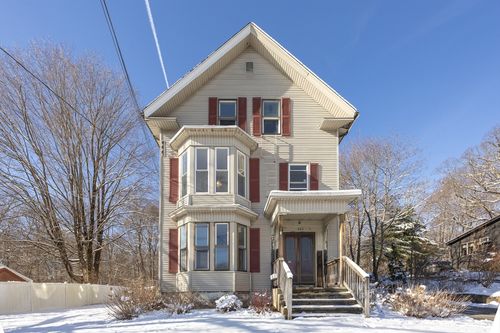 apt-2-584 Mount Hope St, North Attleboro, MA, 02760-2600 | Card Image