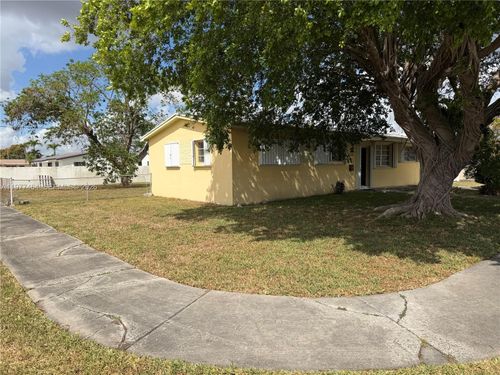 3540 Sw 105th Ave, Miami, FL, 33165-3732 | Card Image