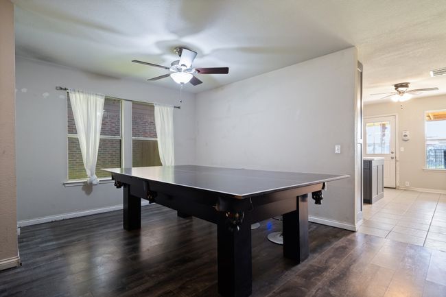 8808 Sagebrush Trl, House other with 4 bedrooms, 3 bathrooms and null parking in Cross Roads TX | Image 7