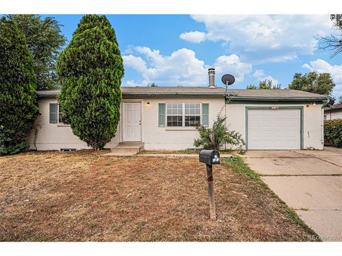 13192 Maxwell Pl, Denver, CO, 80239-4048 | Card Image