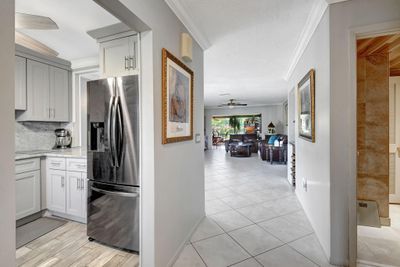 B - 21214 Lago Circle, Condo with 3 bedrooms, 2 bathrooms and null parking in Boca Raton FL | Image 3