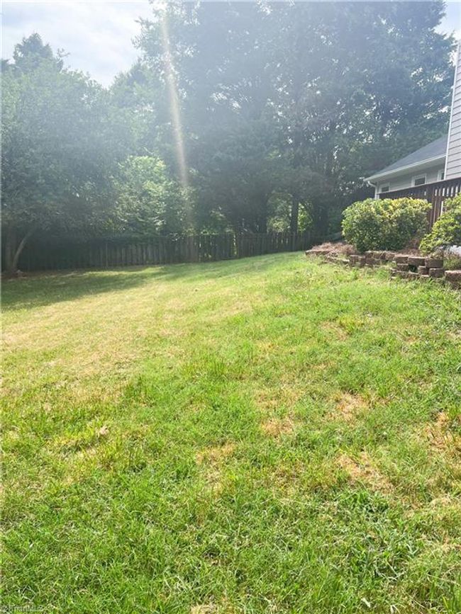 5506 Greenfield Way, House other with 3 bedrooms, 2 bathrooms and null parking in Mc Leansville NC | Image 19