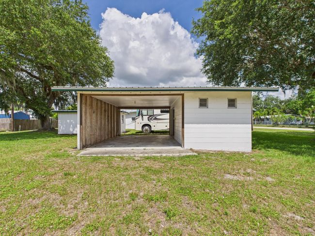 810 Se 13 Th St, House other with 3 bedrooms, 2 bathrooms and null parking in OKEECHOBEE FL | Image 35