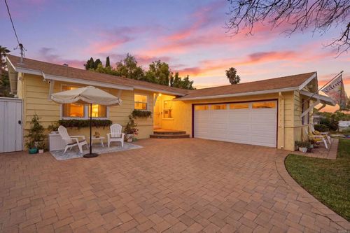 976 Finch St, El Cajon, CA, 92020-1428 | Card Image