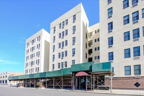 417-25 W Broadway, Long Beach, NY, 11561-4035 | Card Image