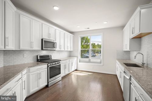 101-3985 Norton Pl, FAIRFAX, VA, 22030-3736 | Card Image