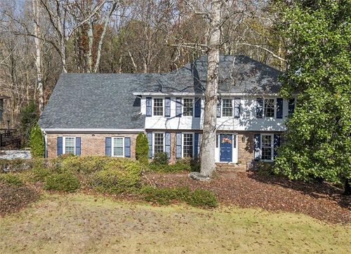 1820 Branch Valley Dr, Roswell, GA, 30076-3011 | Card Image