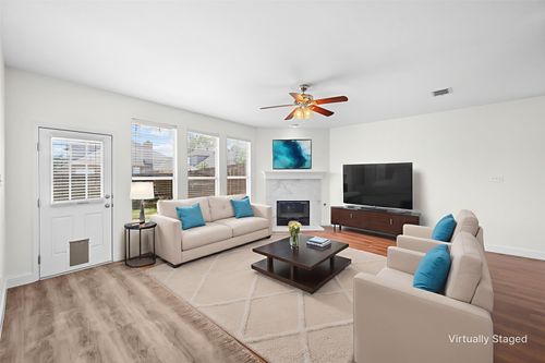 6245 White Pine Dr, Mckinney, TX, 75070-9512 | Card Image