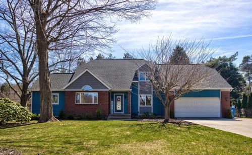 17756 Brucker St, Grand Haven, MI, 49417-9359 | Card Image