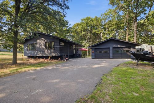 5546 Poplar Ave, Nisswa, MN, 56468-2950 | Card Image