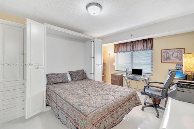 APT-908 - 2334 S Cypress Bend Dr, Condo with 3 bedrooms, 2 bathrooms and null parking in Pompano Beach FL | Image 22