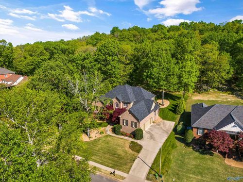 109 Highland Ridge Dr, Madison, AL, 35757-8813 | Card Image