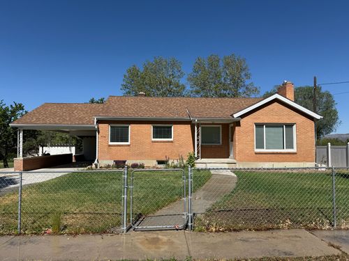 241 N 100 W, Mt Pleasant, UT, 84647-1102 | Card Image