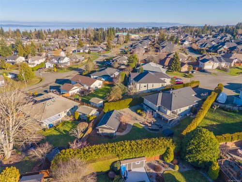 1112 Aery View Way, Parksville, BC, V9P2N9 | Card Image