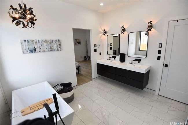 302 Coventry Cres, House other with 4 bedrooms, 3 bathrooms and 4 parking in Nipawin SK | Image 24
