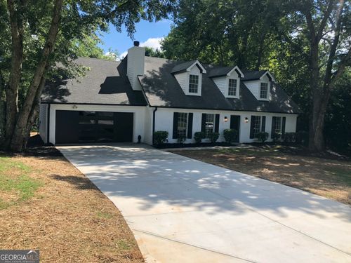 6823 Edmonton Ct, Lithonia, GA, 30058-6062 | Card Image