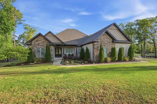 3945 Orchard Hill Dr, Conway, AR, 72034-8086 | Card Image