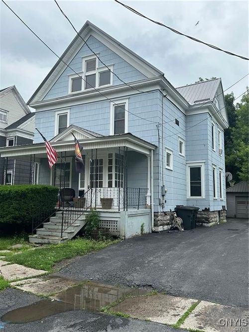 340 Winslow St, Watertown, NY, 13601-3716 | Card Image