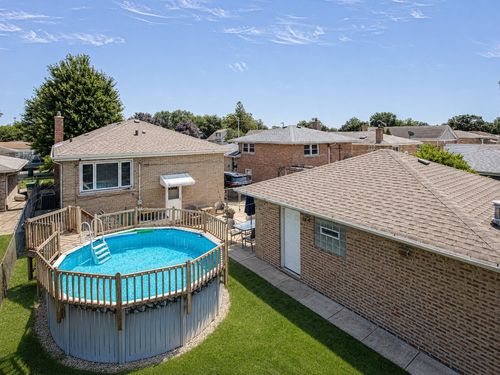 8120 Mayfiled Avenue, Burbank, IL, 60459 | Card Image
