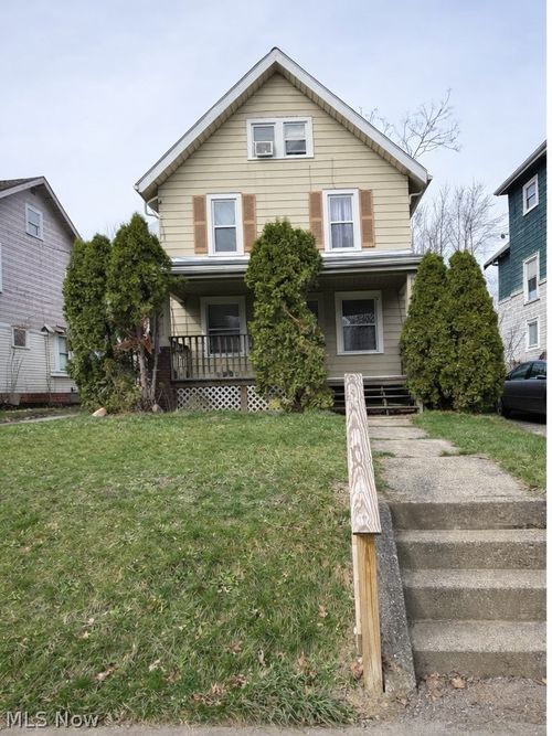 75 E Ido Avenue, Akron, OH, 44301 | Card Image