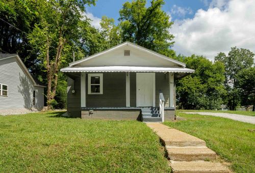 131 Indiana Ave, FLORENCE, AL, 35630-2265 | Card Image