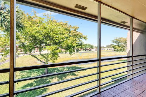 201-100 Lake Meryl Dr, West Palm Beach, FL, 33411-3329 | Card Image