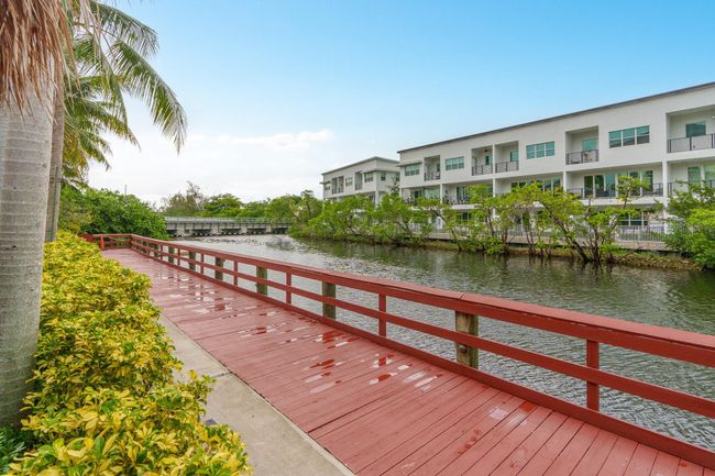 406 - 2633 Ne 14th Ave, Condo with 2 bedrooms, 2 bathrooms and null parking in Wilton Manors FL | Image 51