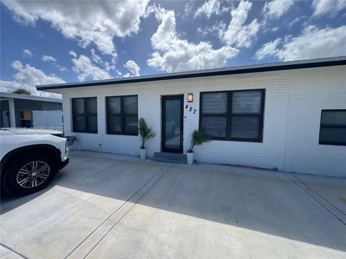 0-427 Nw 19th Ave, Fort Lauderdale, FL, 33311-8741 | Card Image